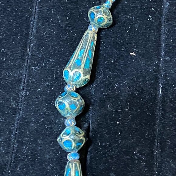 Vintage Blue Mosaic Beaded Necklace With Circular Pendant & Toggle Clasp - Picture 11 of 13